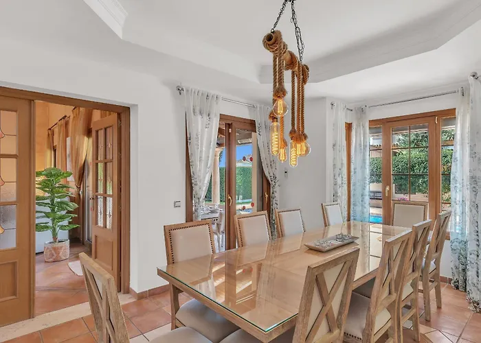 Vila Magnolia By Finest *