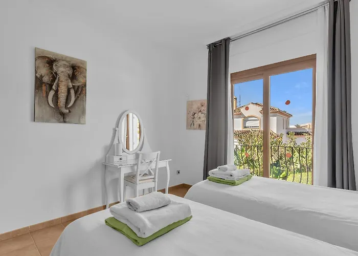 Vila Magnolia By Finest *